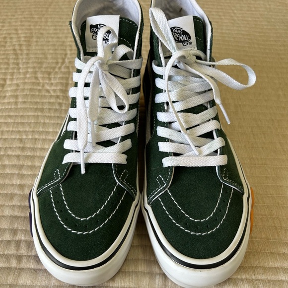 Vans Green High-Top Sneakers with Floral Accents - Picture 4 of 4